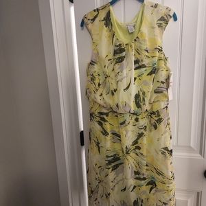 Women's Dress, 100% polyester, light green in color with elastic waste.